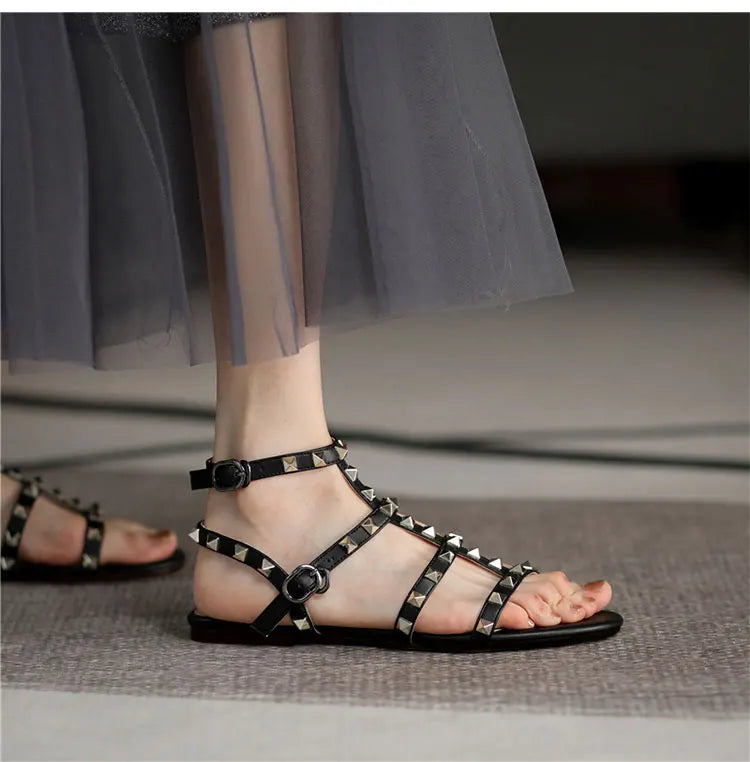 summer women's sandals ladies casual flat shoes simple style Fashion rivet design walking and shopping Large size 41-43